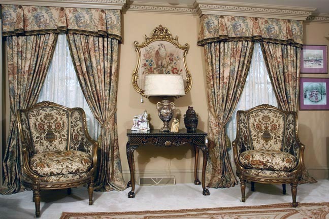 A Fine Bristol Tennessee World Class Auction - The Joseph S. Loprete Collection - 13897.jpg