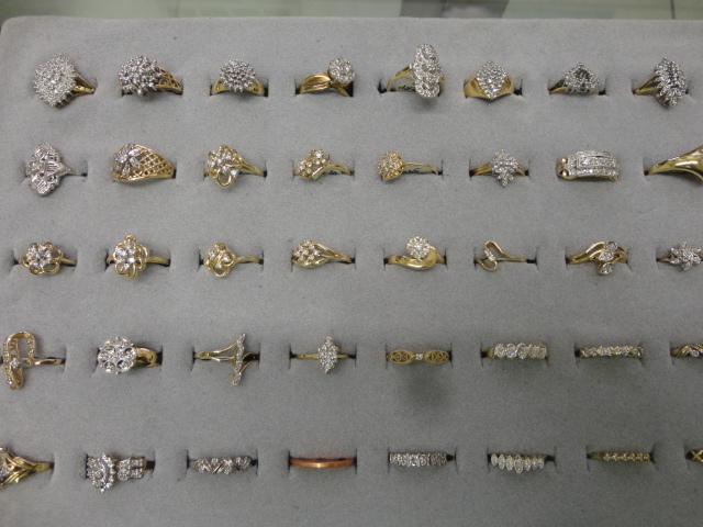 Complete Liquidation Jewelry and Furnishing Auction of Hallwoods Jewelry in our Gallery- Diamonds, Gold, Silver, Equipment, Gifts, Displays, Safe and much more - 15165.jpg