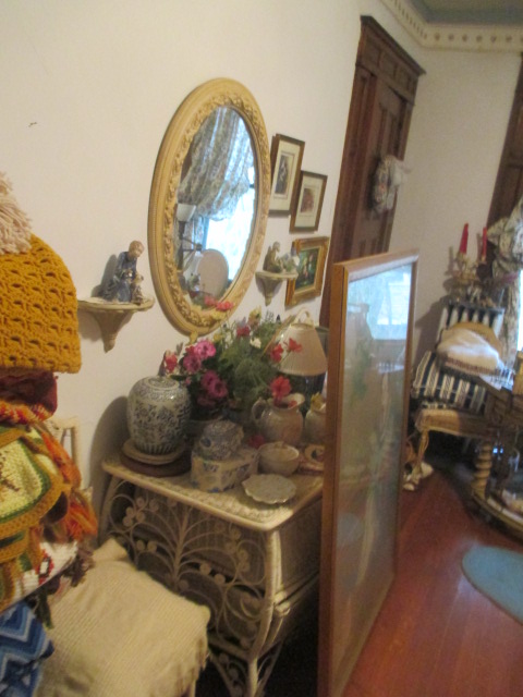 Large Antiques Living Estate Auction, Bristol TN - IMG_1065.JPG