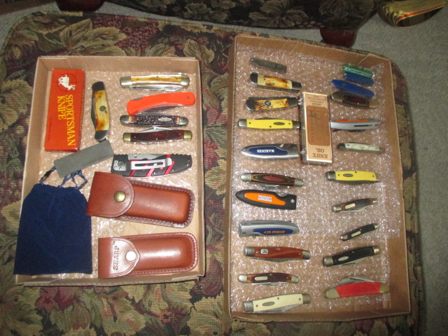 John Cole Estate Auction-Tools. Knives, Toys, Trains, Guns and More Elizabethton - IMG_2572.JPG