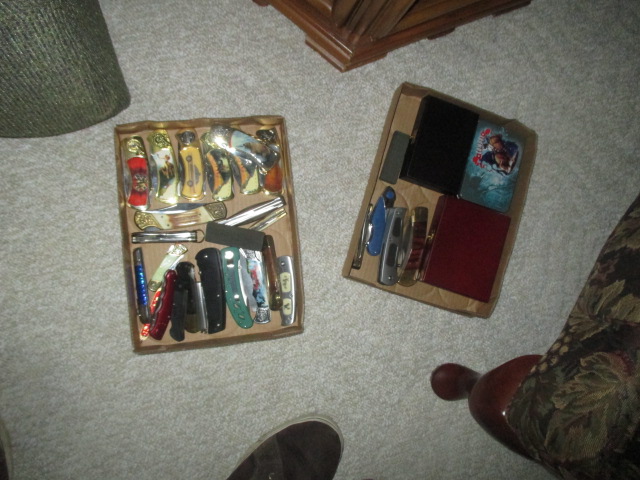 John Cole Estate Auction-Tools. Knives, Toys, Trains, Guns and More Elizabethton - IMG_2574.JPG