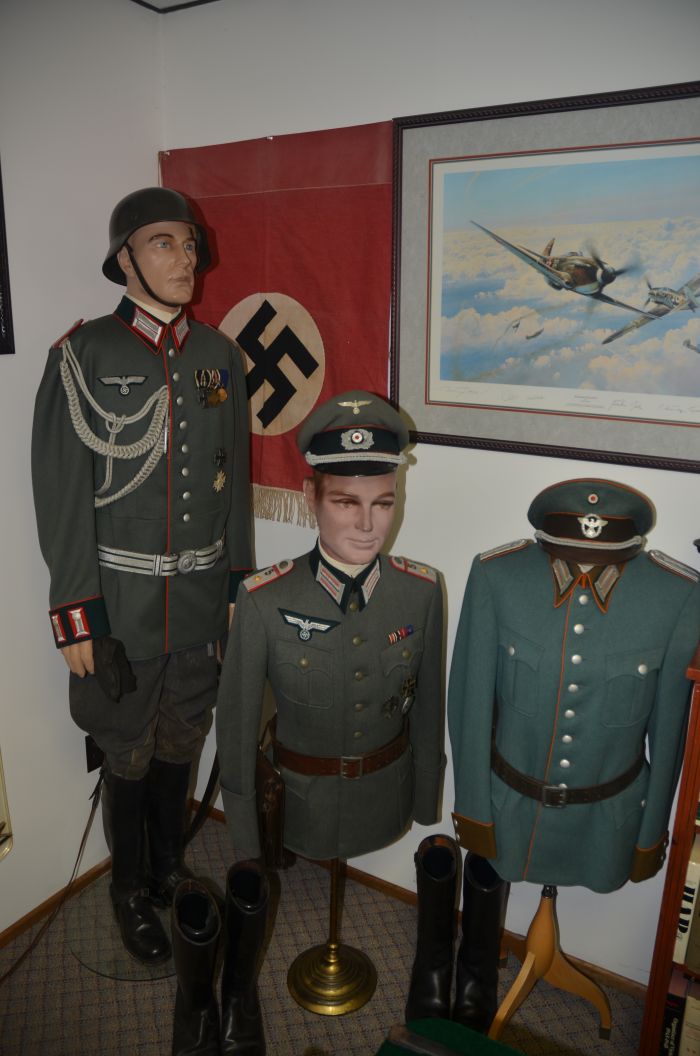 Lifetime Military Collection- USA, Nazi, Firearms, Uniforms and More - DSC_3731.JPG