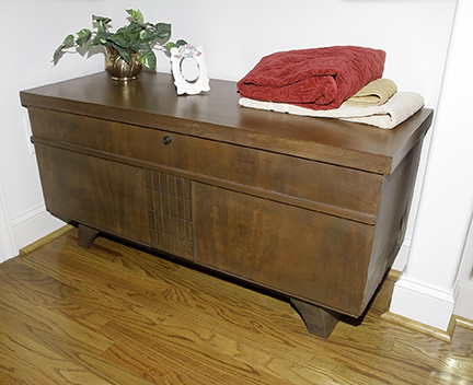 Colonel Frank and Dr. Ginger Rutherford Estate- Antiques, Clocks, Upscale Furnishing - JP_3028_LO.jpg