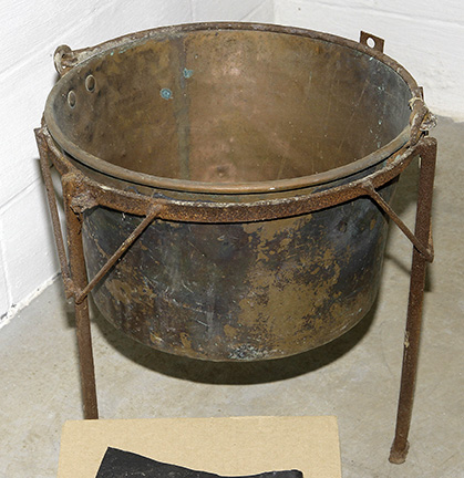 Colonel Frank and Dr. Ginger Rutherford Estate- Antiques, Clocks, Upscale Furnishing - JP_3050_LO.jpg