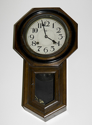 Colonel Frank and Dr. Ginger Rutherford Estate- Antiques, Clocks, Upscale Furnishing - JP_3061_LO.jpg