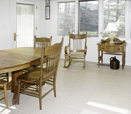 Colonel Frank and Dr. Ginger Rutherford Estate- Antiques, Clocks, Upscale Furnishing - JP_3063_LO.jpg