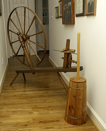 Colonel Frank and Dr. Ginger Rutherford Estate- Antiques, Clocks, Upscale Furnishing - JP_3068_LO.jpg