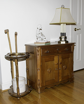 Colonel Frank and Dr. Ginger Rutherford Estate- Antiques, Clocks, Upscale Furnishing - JP_3083_LO.jpg