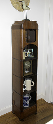 Colonel Frank and Dr. Ginger Rutherford Estate- Antiques, Clocks, Upscale Furnishing - JP_3092_LO.jpg