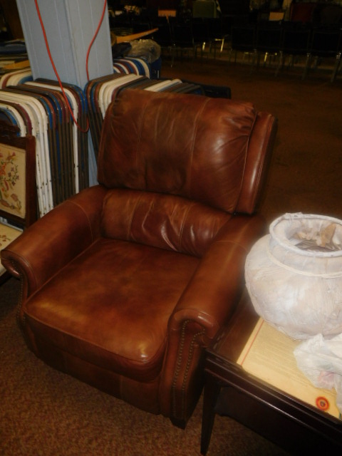 Labor Day Monday Estates- Dont Miss this auction- Unbelievable  - DSCN0704.JPG