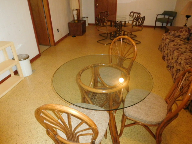 Erwin Memorial Funeral Home  Erwin Tennessee.....Antiques- Office -Pews and more - DSCN4667.JPG