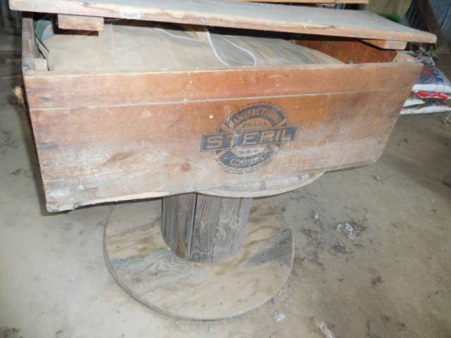 Erwin Memorial Funeral Home  Erwin Tennessee.....Antiques- Office -Pews and more - DSCN4676.JPG