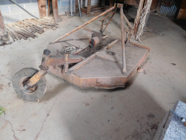 Erwin Memorial Funeral Home  Erwin Tennessee.....Antiques- Office -Pews and more - DSCN4678.JPG