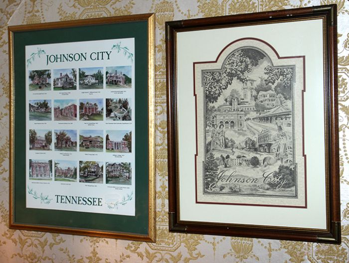 Historic Robins Roost American Queen Anne House, Antiques, Contents The Etta Mae Love Estate - 5_1.jpg