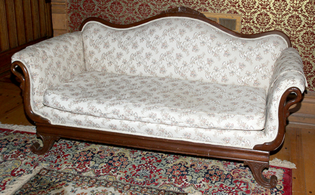 Historic Robins Roost American Queen Anne House, Antiques, Contents The Etta Mae Love Estate - 70_1.jpg