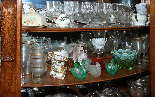 Historic Robins Roost American Queen Anne House, Antiques, Contents The Etta Mae Love Estate - JP_5327.jpg