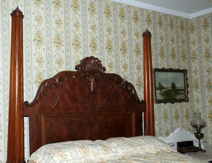 Historic Robins Roost American Queen Anne House, Antiques, Contents The Etta Mae Love Estate - JP_5372.jpg