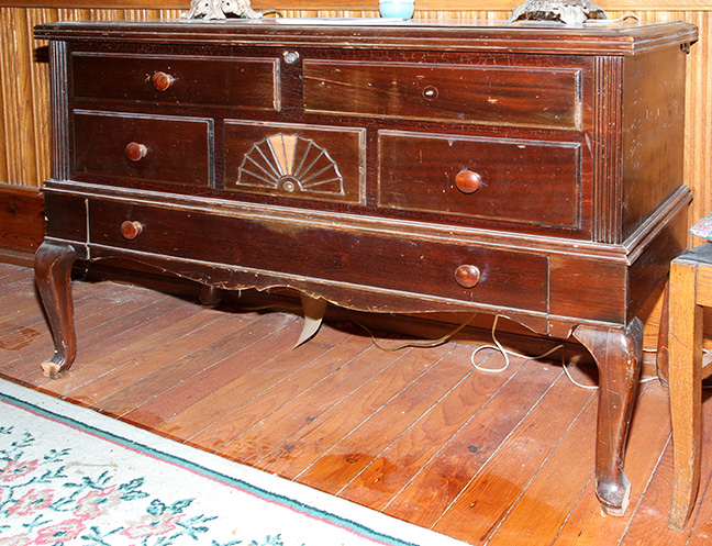 Historic Robins Roost American Queen Anne House, Antiques, Contents The Etta Mae Love Estate - JP_5373.jpg