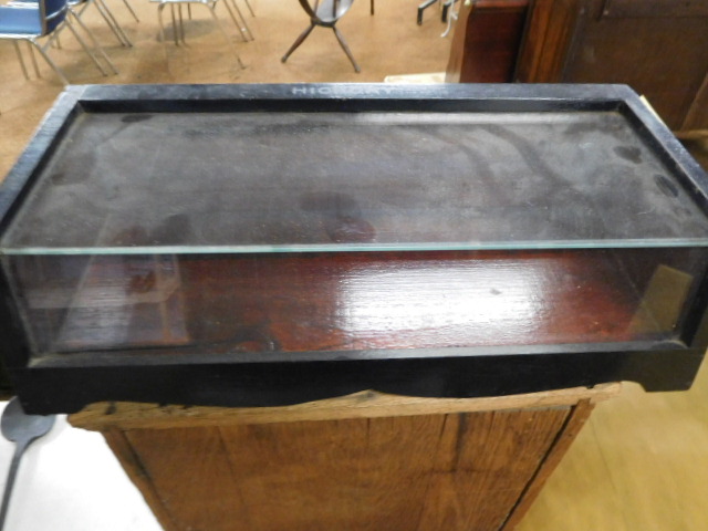 Antiques and Estates Auction New Years Day- Dr. Ralph Van Brocklin Crocks and  Advertising, Don and Shirley Kay  Collection, Charlie Green Bottle Collection and much more - DSCN8161.JPG