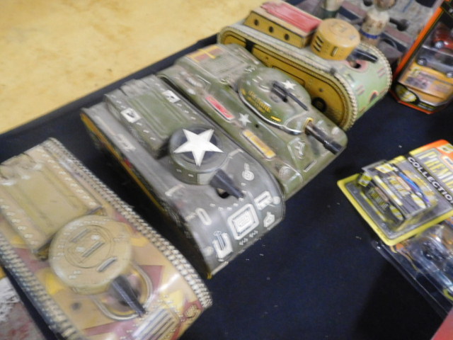 Advertising, Large Keen Kutter, Vintage toy, Jars Etc two Estate Collections - DSCN9538.JPG