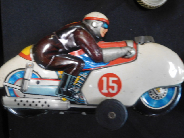 Advertising, Large Keen Kutter, Vintage toy, Jars Etc two Estate Collections - DSCN9545.JPG