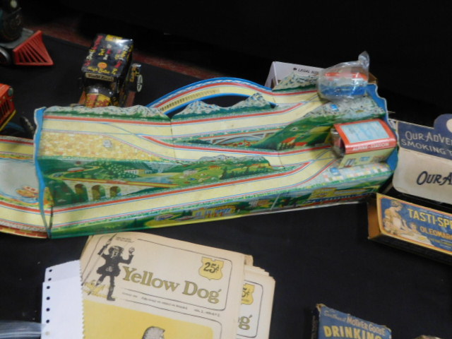 Advertising, Large Keen Kutter, Vintage toy, Jars Etc two Estate Collections - DSCN9586.JPG