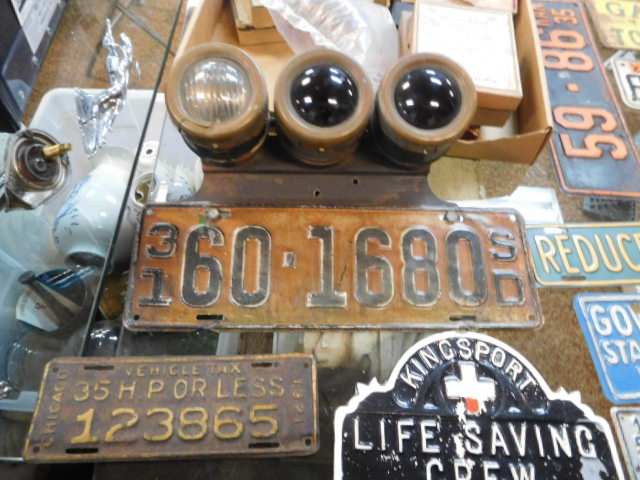 David Berry Estate Auction New Years Day-1935 LaSalle, 1936 Ford, Mascots, Antique Pharmacy items and more - DSCN9841.JPG