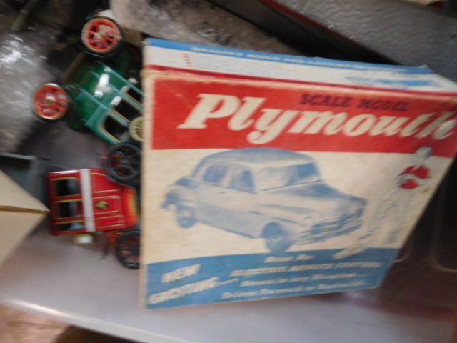 David Berry Estate Auction New Years Day-1935 LaSalle, 1936 Ford, Mascots, Antique Pharmacy items and more - DSCN9854.JPG