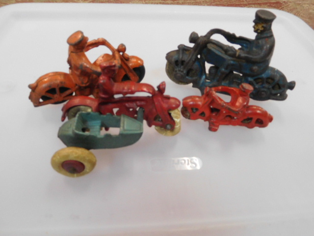 David Berry Estate Auction New Years Day-1935 LaSalle, 1936 Ford, Mascots, Antique Pharmacy items and more - DSCN9856.JPG