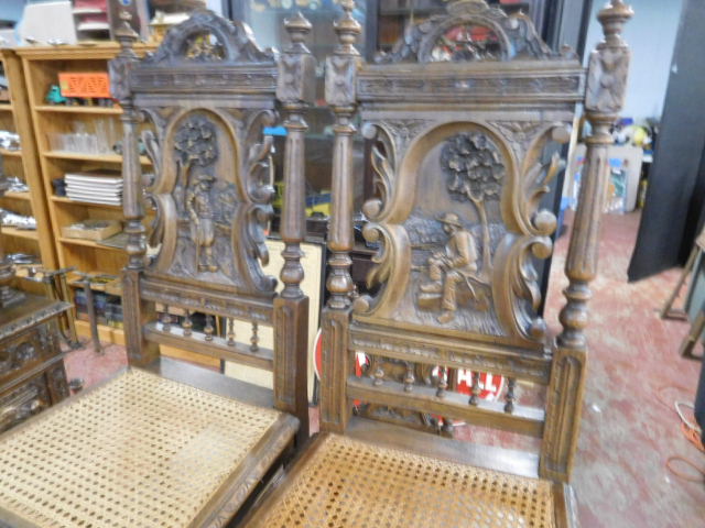 David Berry Estate Auction New Years Day-1935 LaSalle, 1936 Ford, Mascots, Antique Pharmacy items and more - DSCN9906.JPG