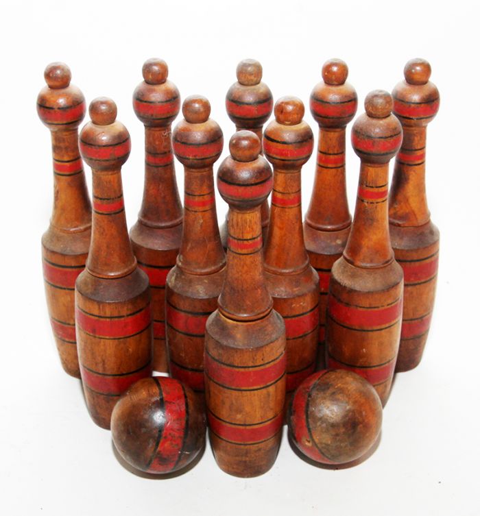 Don Squibb Estate Auction,Toys,Candy Containers, Games. Chocolate  Molds, Advertising Dolls plus much more. - 138_1.jpg