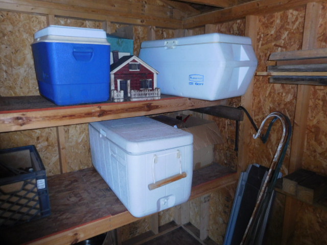 Living Estate  Auction Farm Machinery, tools, trailer, plus much more - DSCN9973.JPG