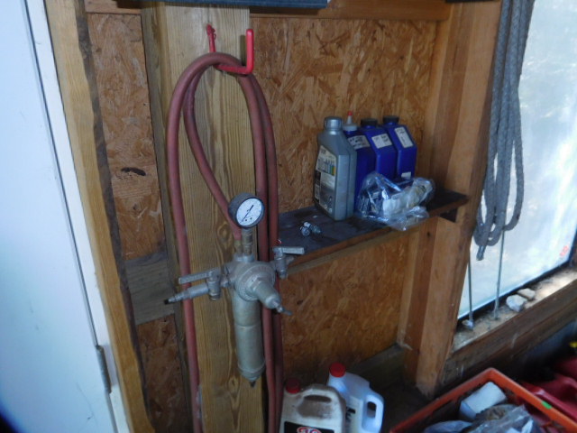 Living Estate  Auction Farm Machinery, tools, trailer, plus much more - DSCN9986.JPG