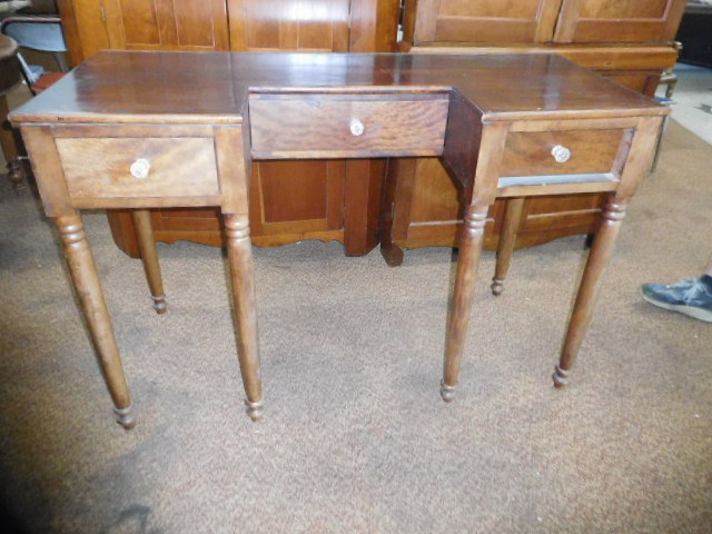 National Estates Auction - DSCN9736.JPG