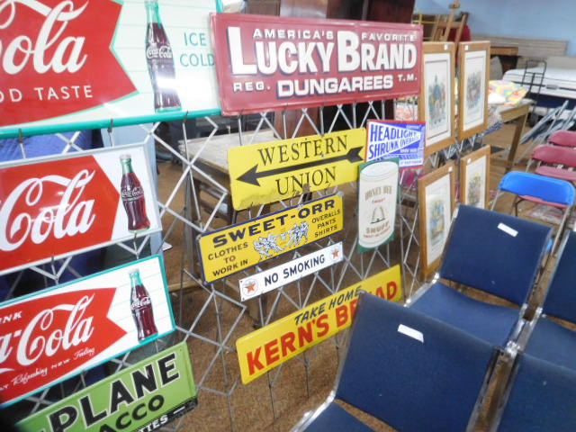 National Estates Auction - DSCN9849.JPG