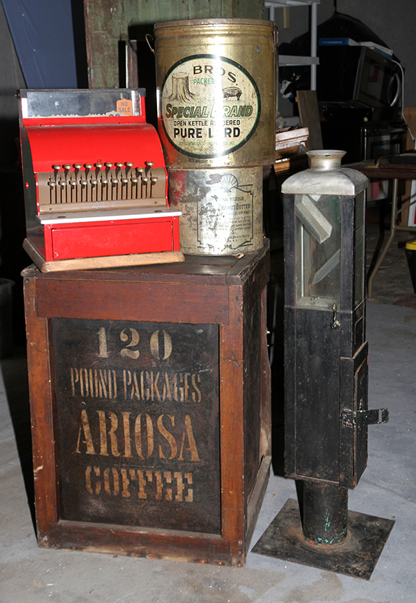 Ken Depew Country Store Collection, Auto Tags and Toppers,Toys, Advertising and More Auction - 9393.jpg