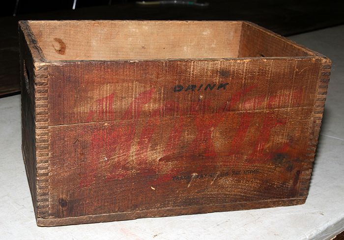 Ken Depew Country Store Collection, Auto Tags and Toppers,Toys, Advertising and More Auction - 9440.jpg