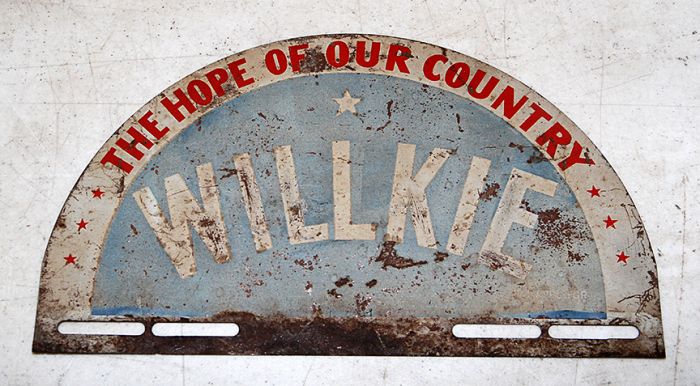 Ken Depew Country Store Collection, Auto Tags and Toppers,Toys, Advertising and More Auction - 9469.jpg