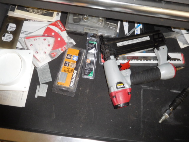 The Morris Auction-  Motorhome, Pickup truck, Fastest Camaro Ever, Tools, Tool boxes,  Equestrian, and Decorative signs and more - DSCN9852.JPG