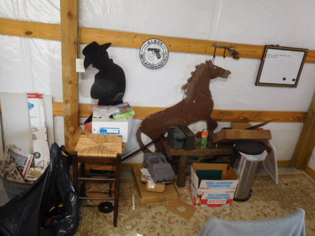 The Morris Auction-  Motorhome, Pickup truck, Fastest Camaro Ever, Tools, Tool boxes,  Equestrian, and Decorative signs and more - DSCN9857.JPG