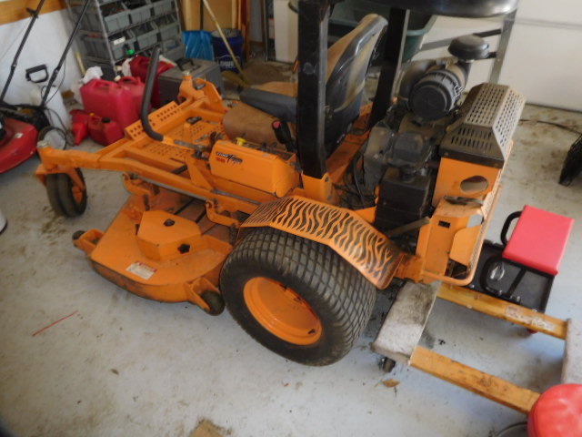 The Morris Auction-  Motorhome, Pickup truck, Fastest Camaro Ever, Tools, Tool boxes,  Equestrian, and Decorative signs and more - DSCN9858.JPG