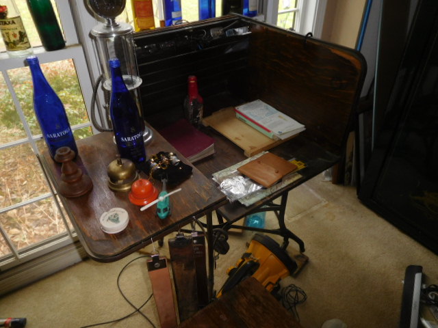 Teegarden Absolute Estate Auction Bristol - DSCN0018.JPG