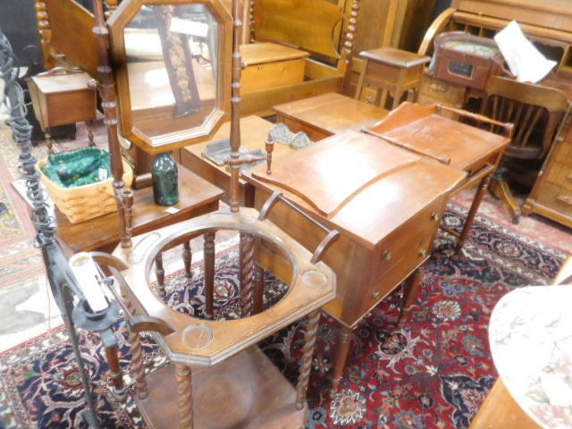 Memorial Day Auction Contents of old Jonesborough house, Lamp and Clock collection, and Much more - DSCN0090.JPG