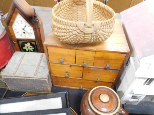 Memorial Day Auction Contents of old Jonesborough house, Lamp and Clock collection, and Much more - DSCN0097.JPG